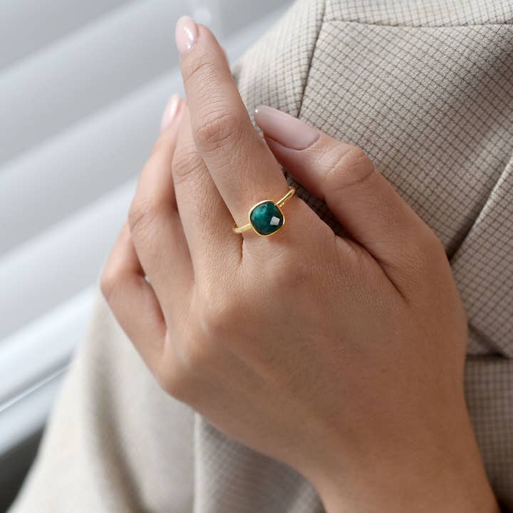 FELIX Z DESIGNS - Wholesale Single Stone/Solitaire Ring - Cushion-shaped Gemstone Ring (8mm)2