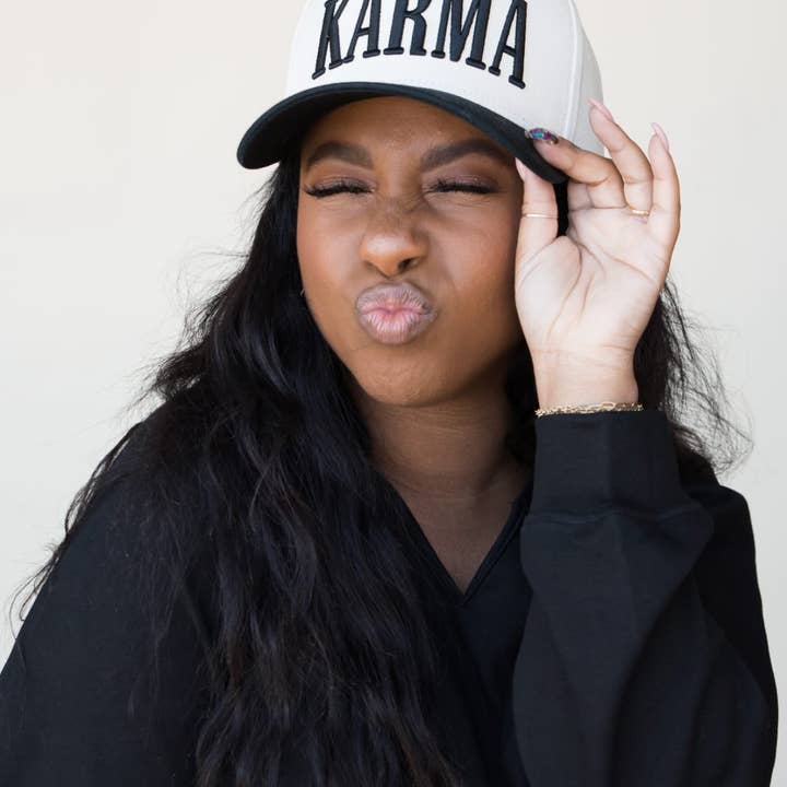 Electric label - Vendita all'ingrosso Cappellino da camionista - Donna - Cappello KARMA5