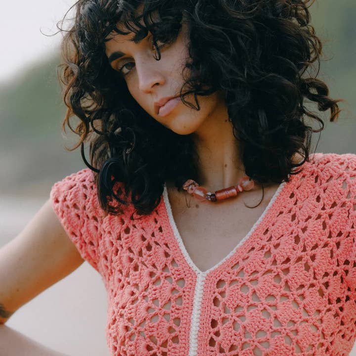 Havana virkad topp - korall för wholesale av Barefoot Blonde Collection