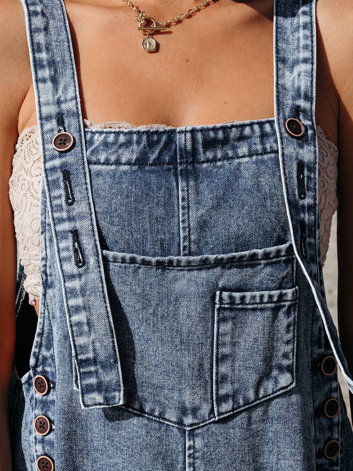 LALA LOO - Wholesale Overalls - Women's - Denim Bib Pocket Wide Leg Overall4