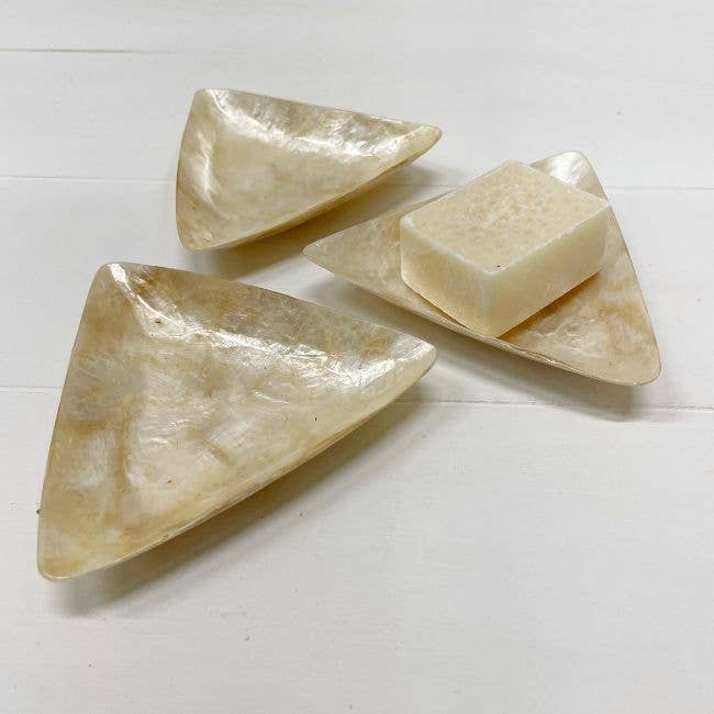 ByBazz – wholesale Decorative plate/dish/bowl – Schaaltje Schelp Capiz XS Goud2