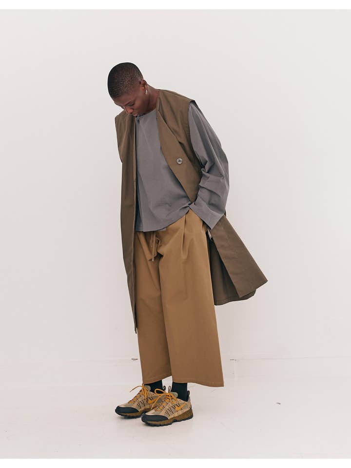 Cèucle - Wholesale Outerwear Vest - Women's - LONG VEST CHAPTER 1 _ OLIVE1