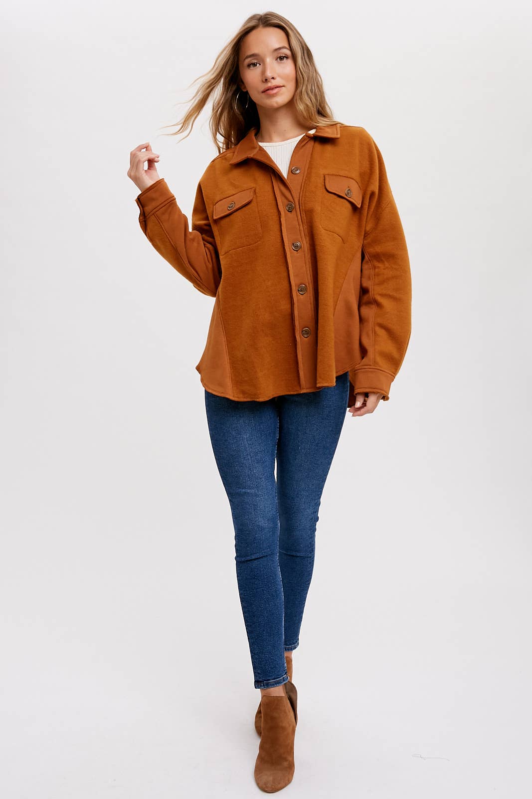 Bluivy – Engroshandel Skjortejakke/shacket – til kvinder – BØRSTET TERRY KNAP OP SHACKET16