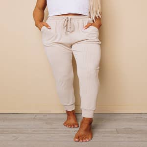 Zenana Jogger Sweatpants Pockets & Elastic Waistband, Bright Pink, Medium :  : Clothing, Shoes & Accessories