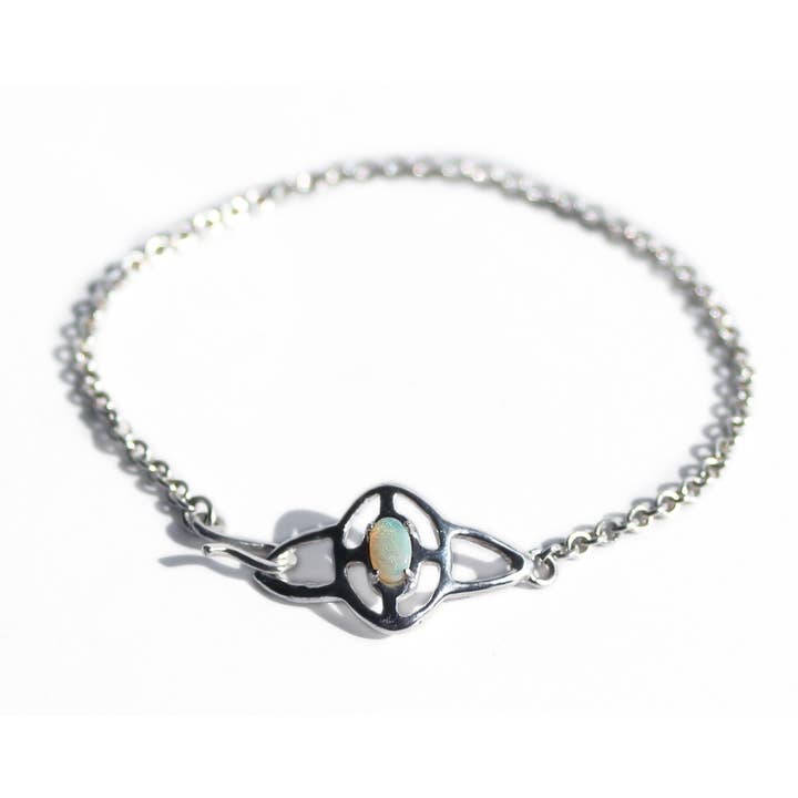Zilveren opaal Unda armband voor wholesale door Creature's Virtue