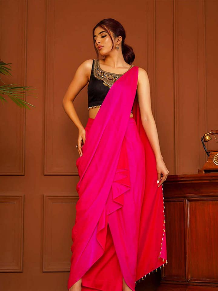 Suvarna Rani Drapeer Sari voor wholesale door Yunikulondon