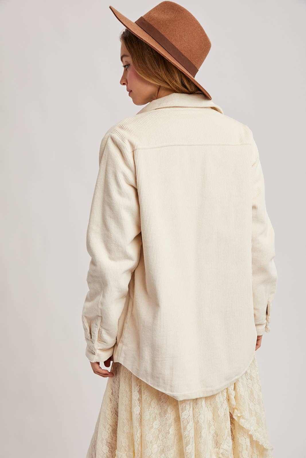 Bluivy - Wholesale Jacket - Women's - CORDUROY SHERPA-LINED JACKET23