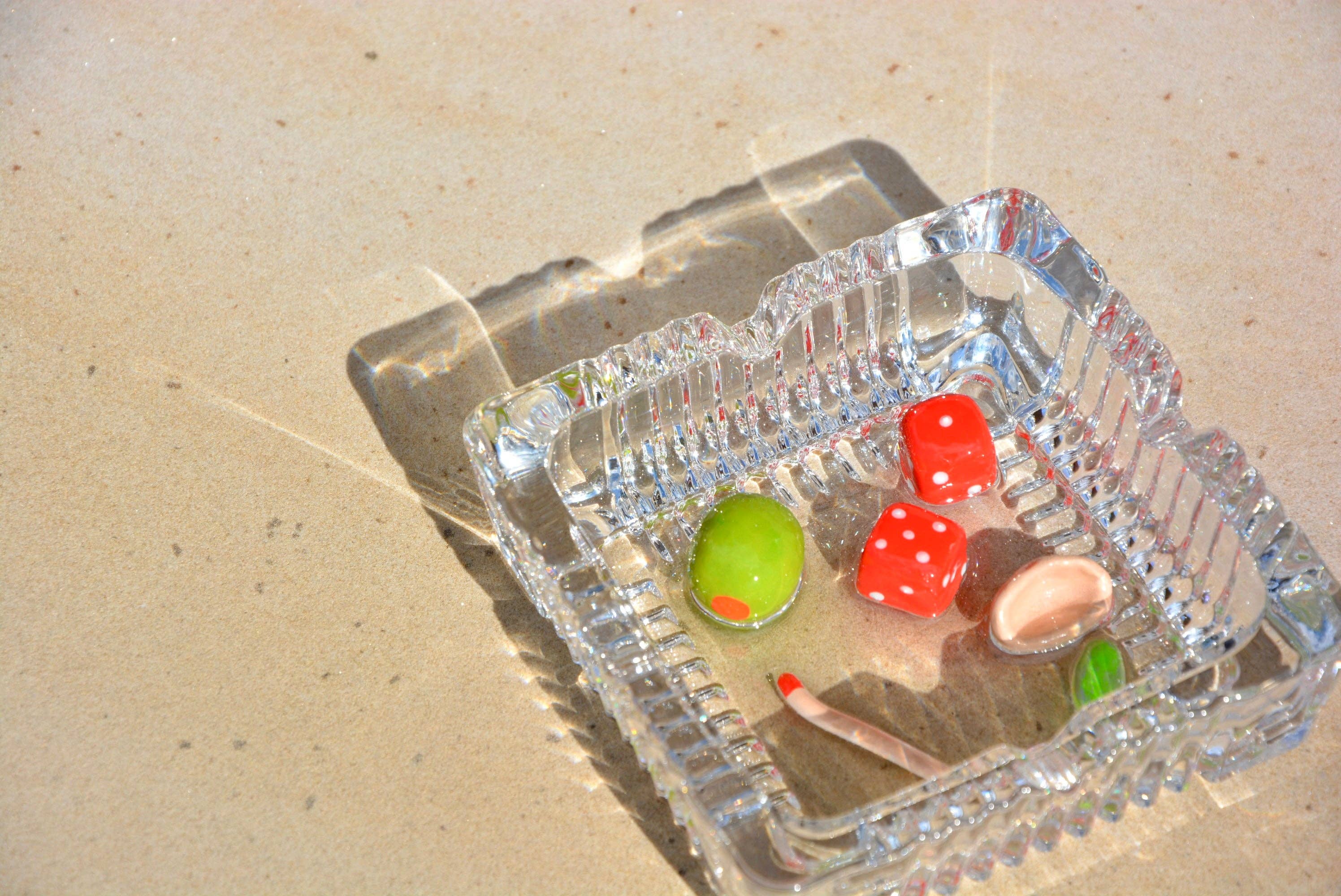 House of Savage – Engroshandel Askebæger – Lucky You Askebæger med keramisk oliven og terninger2