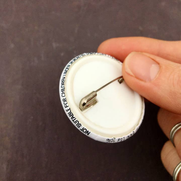 Hazel Bee - Vendita all'ingrosso Spilla da bavero - Set di badge Robots2