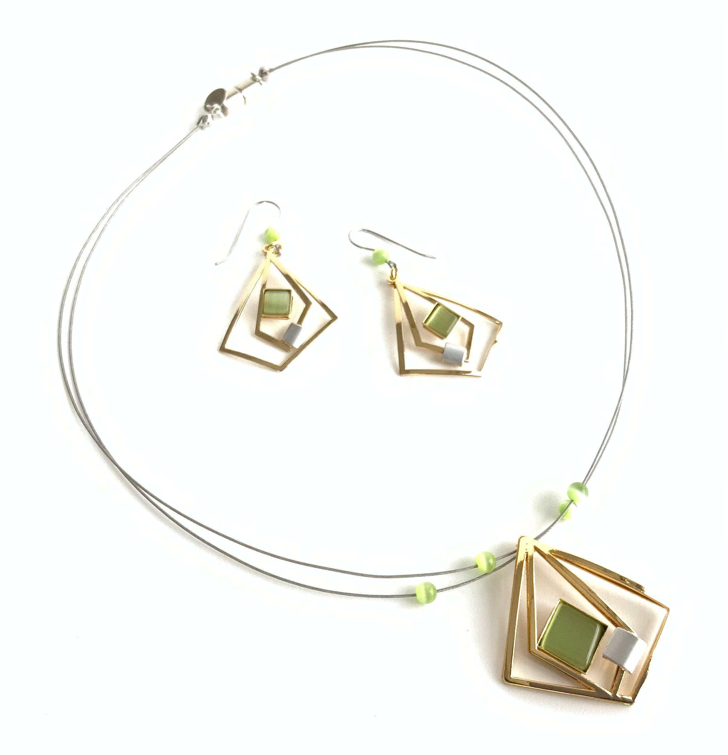 Christophe Poly / Crono Design - Vente Parures de bijoux - ENSEMBLES Préemballés (DFY1) - 6xColliers17'' & Ensembles d'Oreilles & Présentoirs Gratuits25