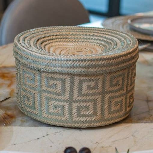 Cesta de Pan Blanco con Tapa para venta al por mayor de Maisie Grace Designs