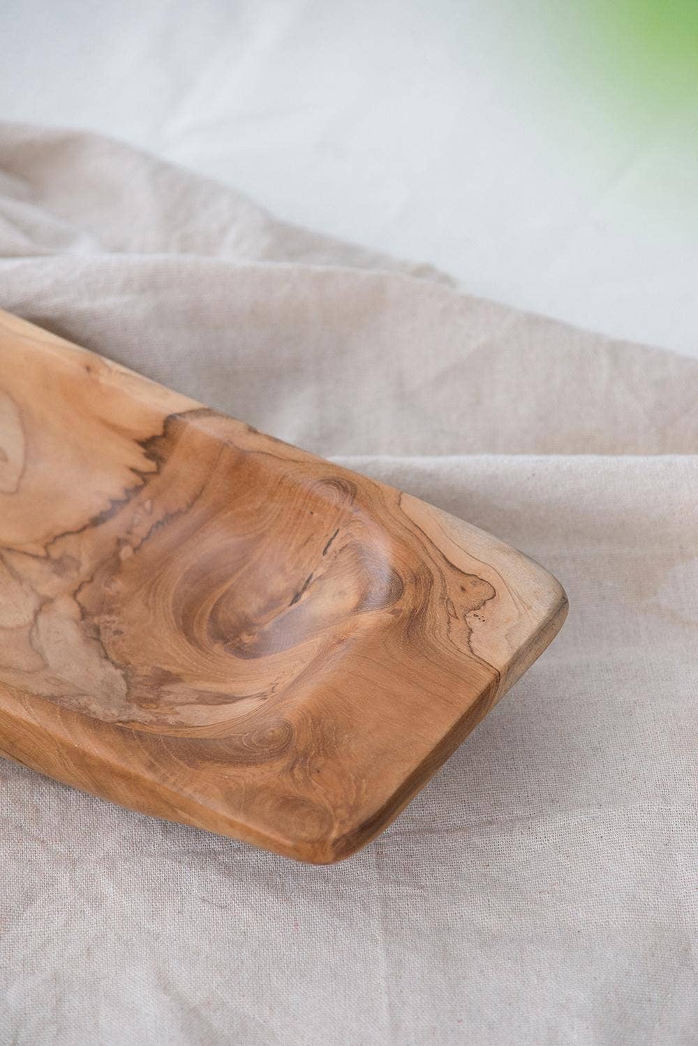 A&B Home Group Inc. - Venta al por mayor Bandejas decorativas - Bandeja Rectangular de Teca1