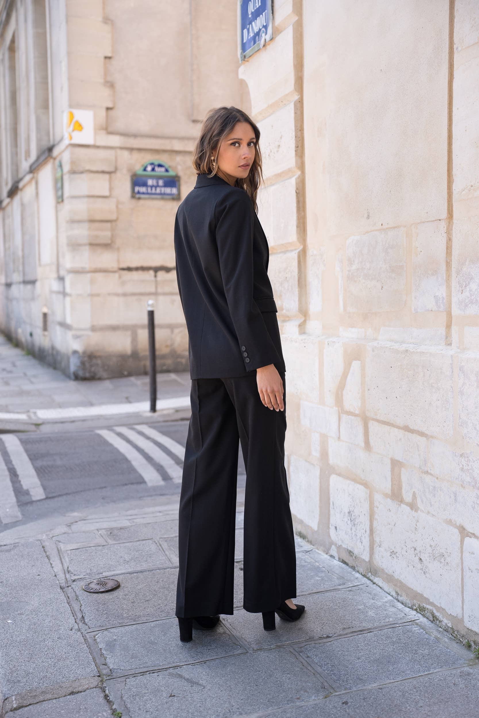 Attentif Paris - Wholesale Suit Jacket - Women's - Single-button straight blazer26