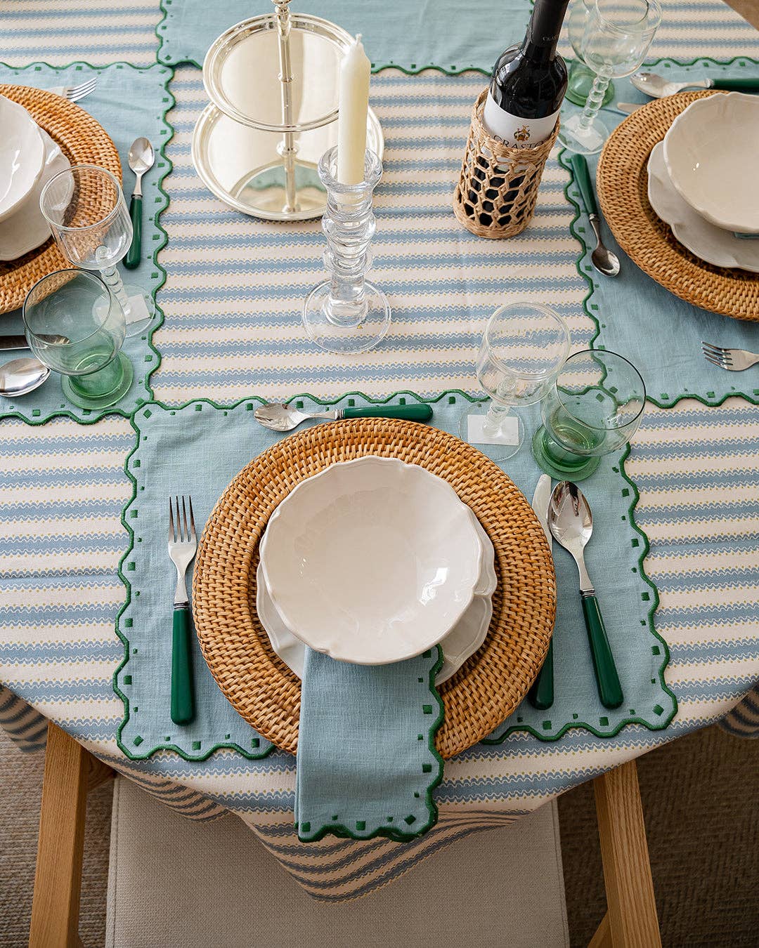 Mariaida Home - Wholesale Dinner & Cloth Napkin - Porto Napkin, Blue with Green2