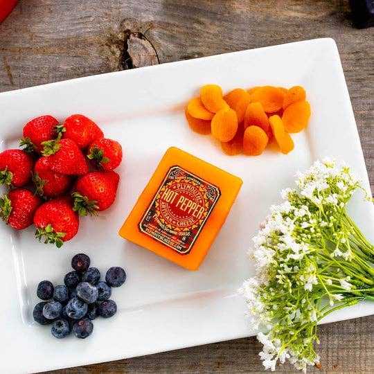 Plymouth Cheese - Wholesale Cheese - Hot Pepper Cheddar2