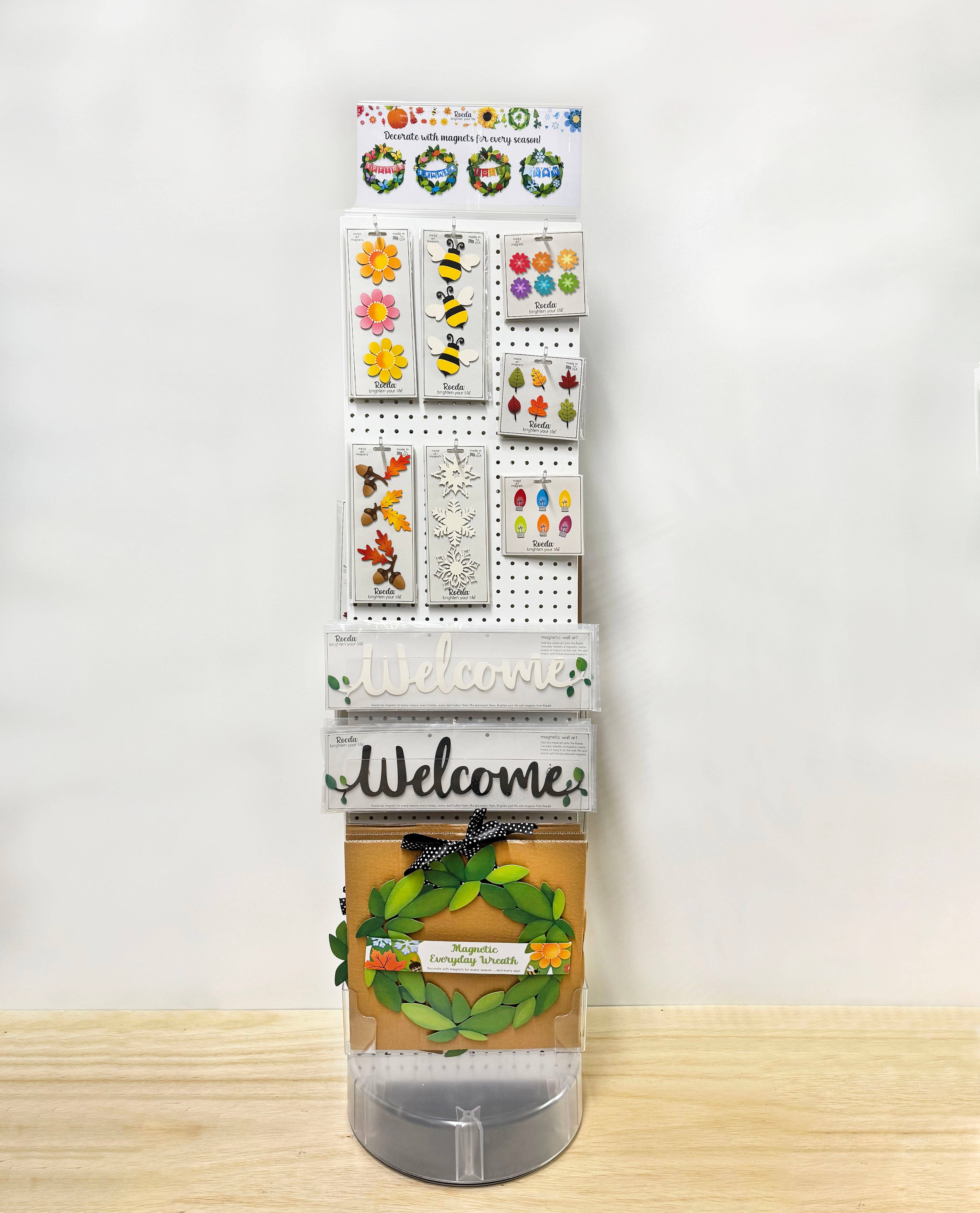 Roeda Studio - Wholesale Retailer Display - Home & Living - Everyday Wreath 16" Floor Spinner1