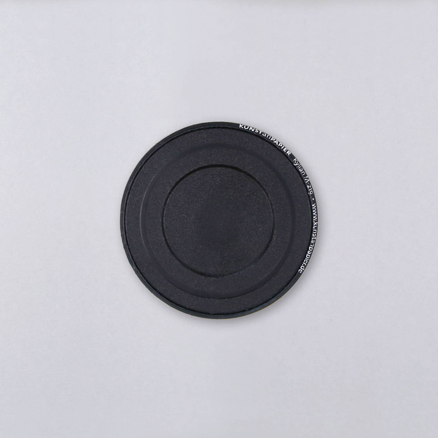 Kunst an Papier – wholesale Magnet – Magnet Love med hjärta, Ø 56 mm, röd matt1