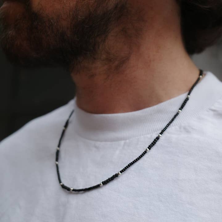 Mono Dune Beads Necklace — Black for wholesale on Faire1