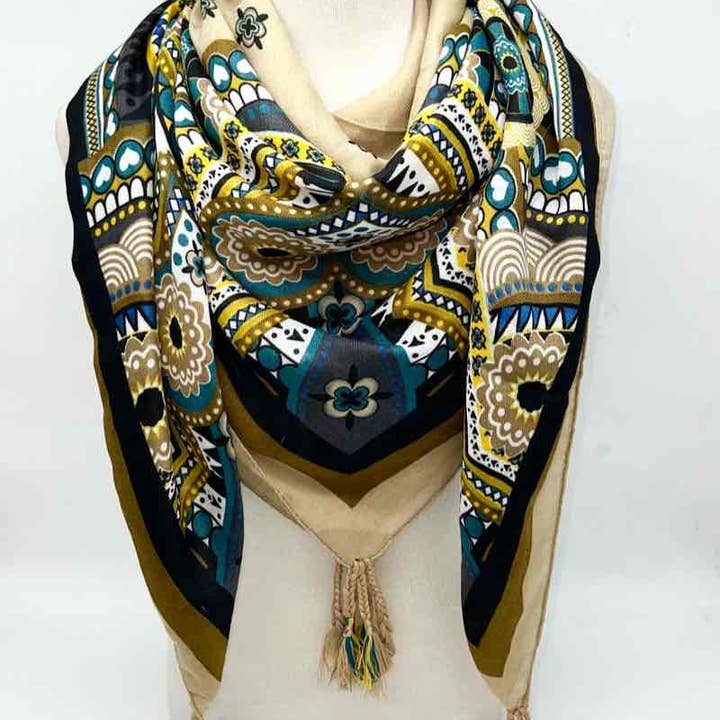 LINETA - Wholesale Scarf - Women's - Large square tassel scarves