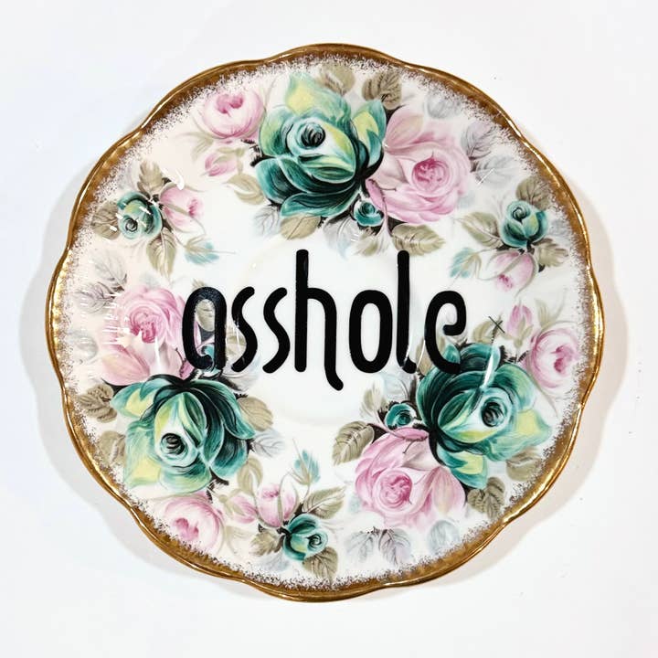 Assiettes Vintage à Jurons - "connard" pour la vente par Un Peche Mignon