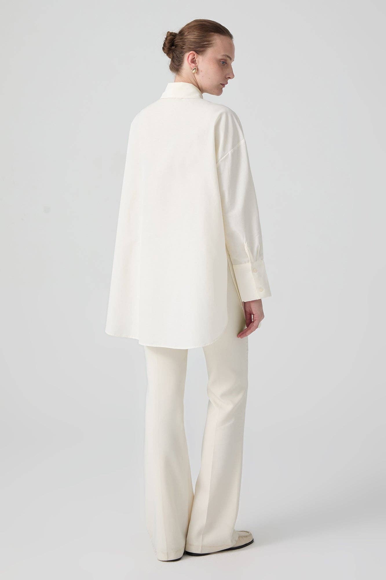 Cream RELAXED FIT BUTTON-DOWN POPLIN SHIRT - COTTON BLEND for wholesale on Faire4