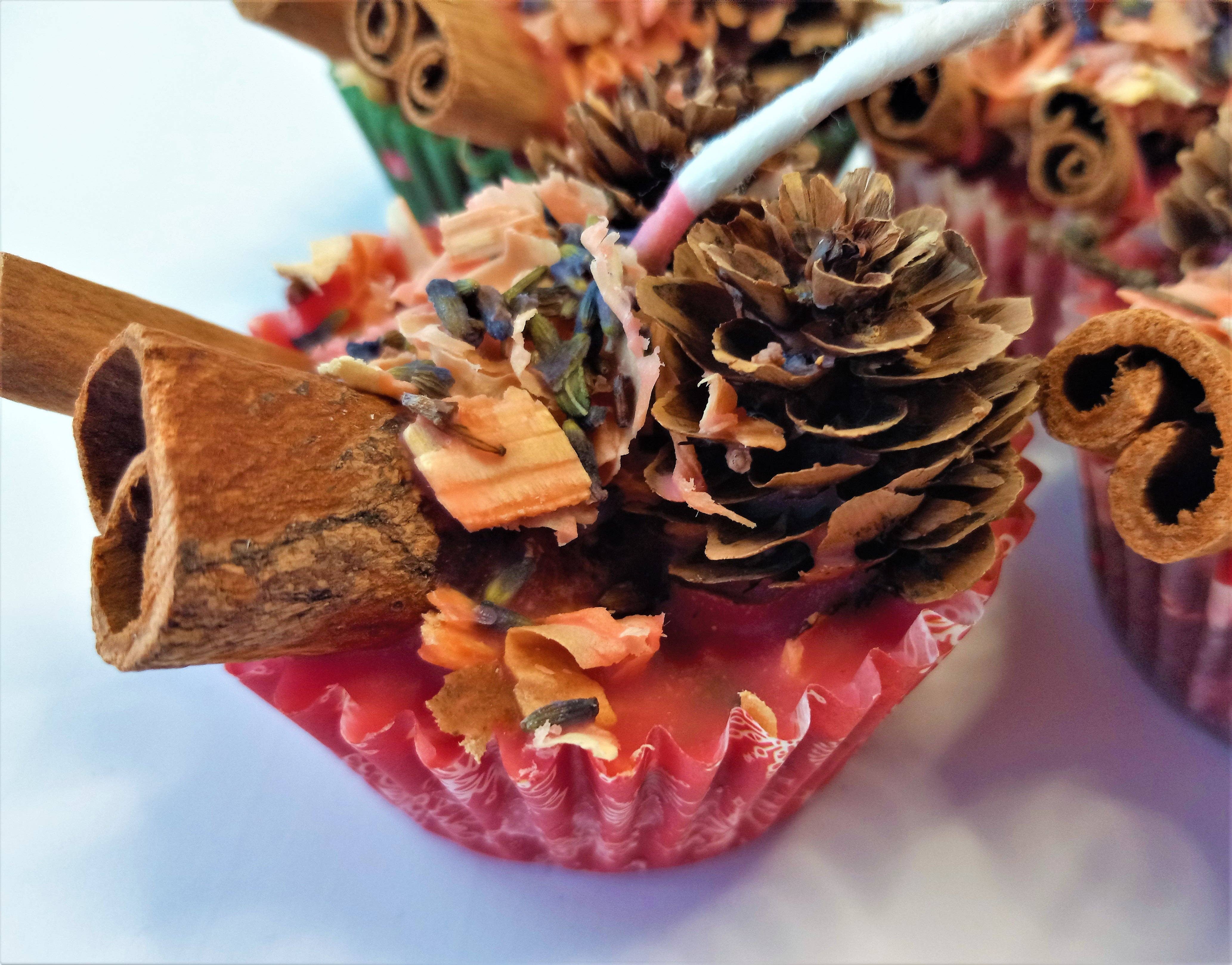 Cozy Home Wax Company - Wholesale Wax Melt - Cranberry Oak Wax Fire Starter 2.3oz2