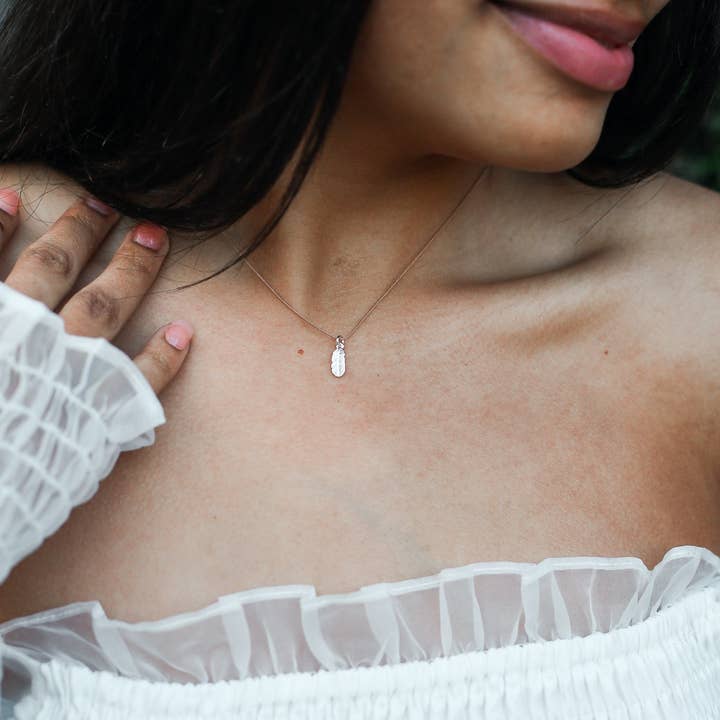 Lucky Feather - Wholesale Pendant/Charm Necklace - New Moon Silver Necklace - LIGHTNESS/FEATHER3