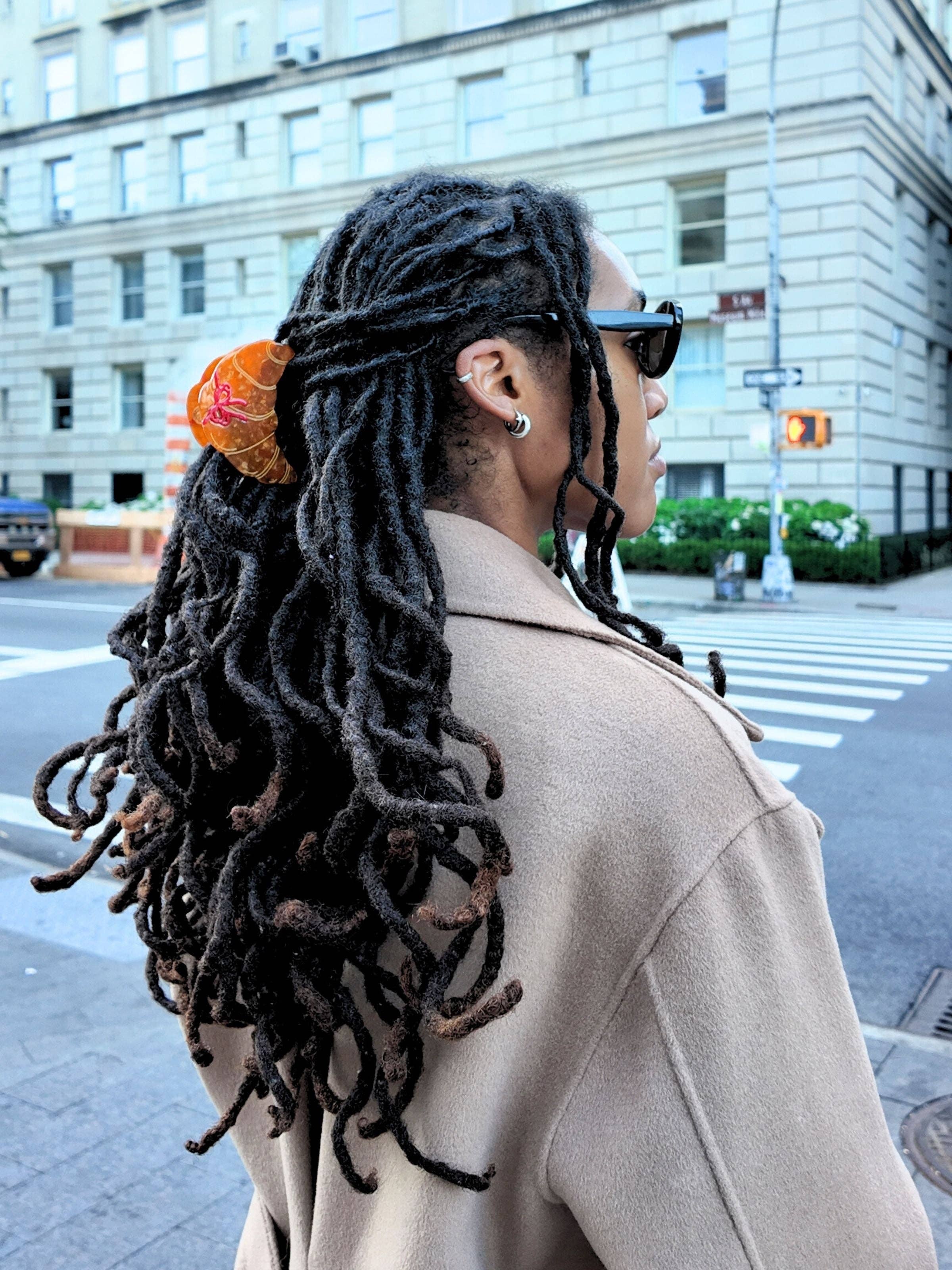 Solar Eclipse - Wholesale Hair Clip - Women's - Hand-Painted Bow Croissant Claw Hair Clip | Eco-Friendly5