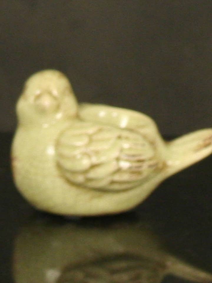 Photophore jaune en forme d'oiseau pour la vente par Accessories by Sherwood