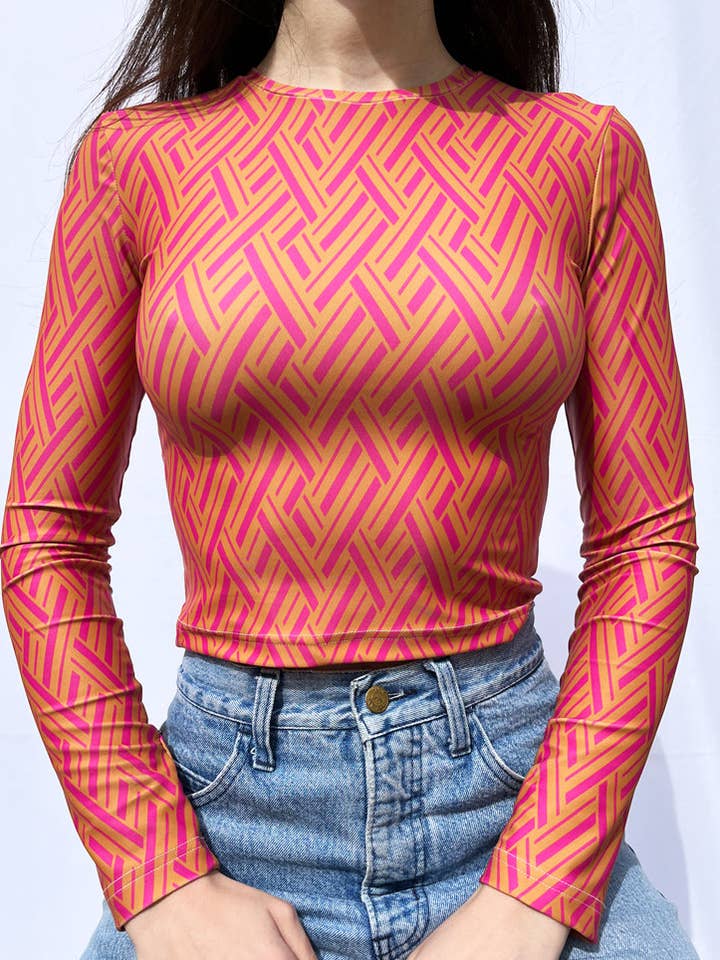 Dione pour la vente par Tomy K.