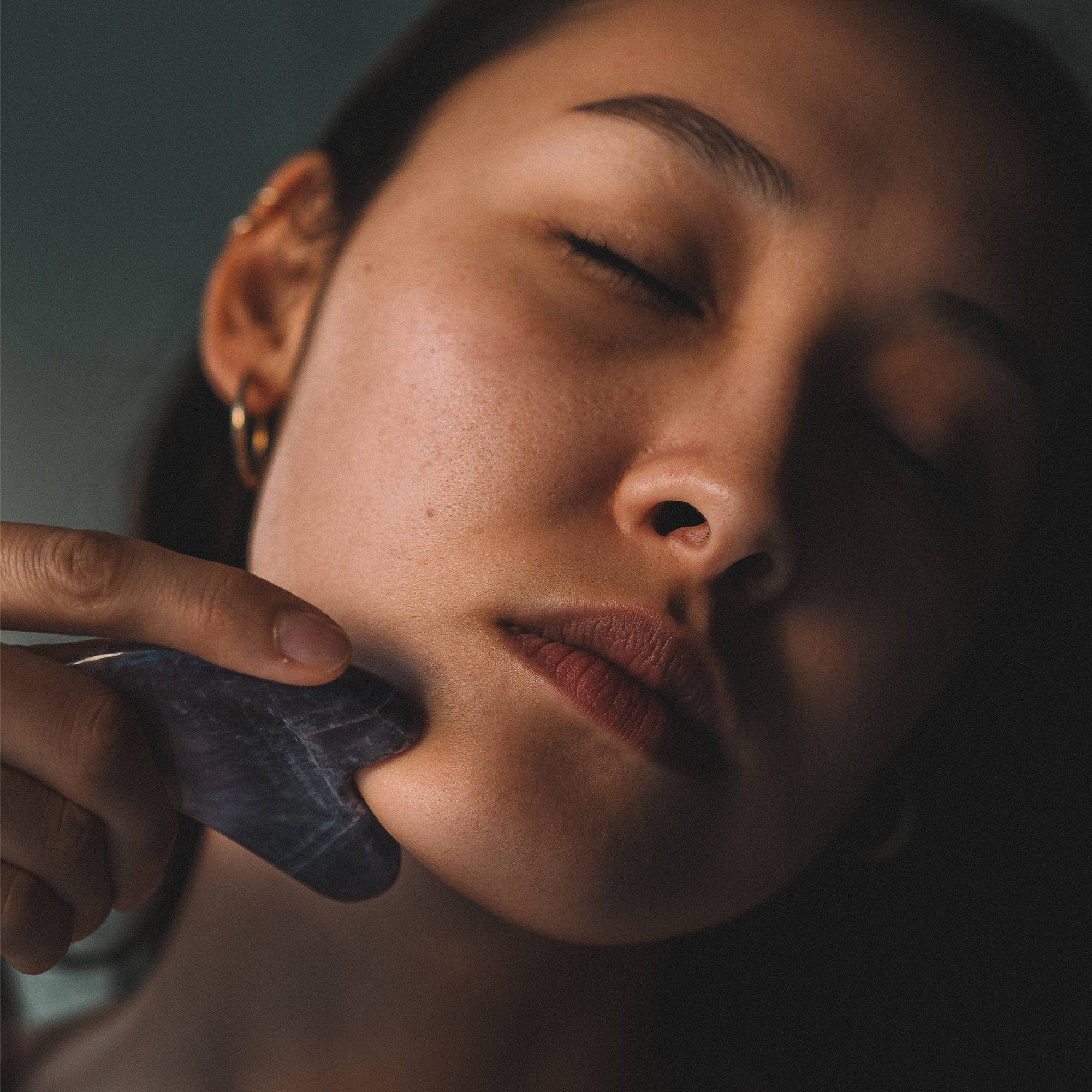 Jade Roller - Vendita all'ingrosso Strumenti per gua sha - Gua Sha Ametista - Pietra per massaggio viso3