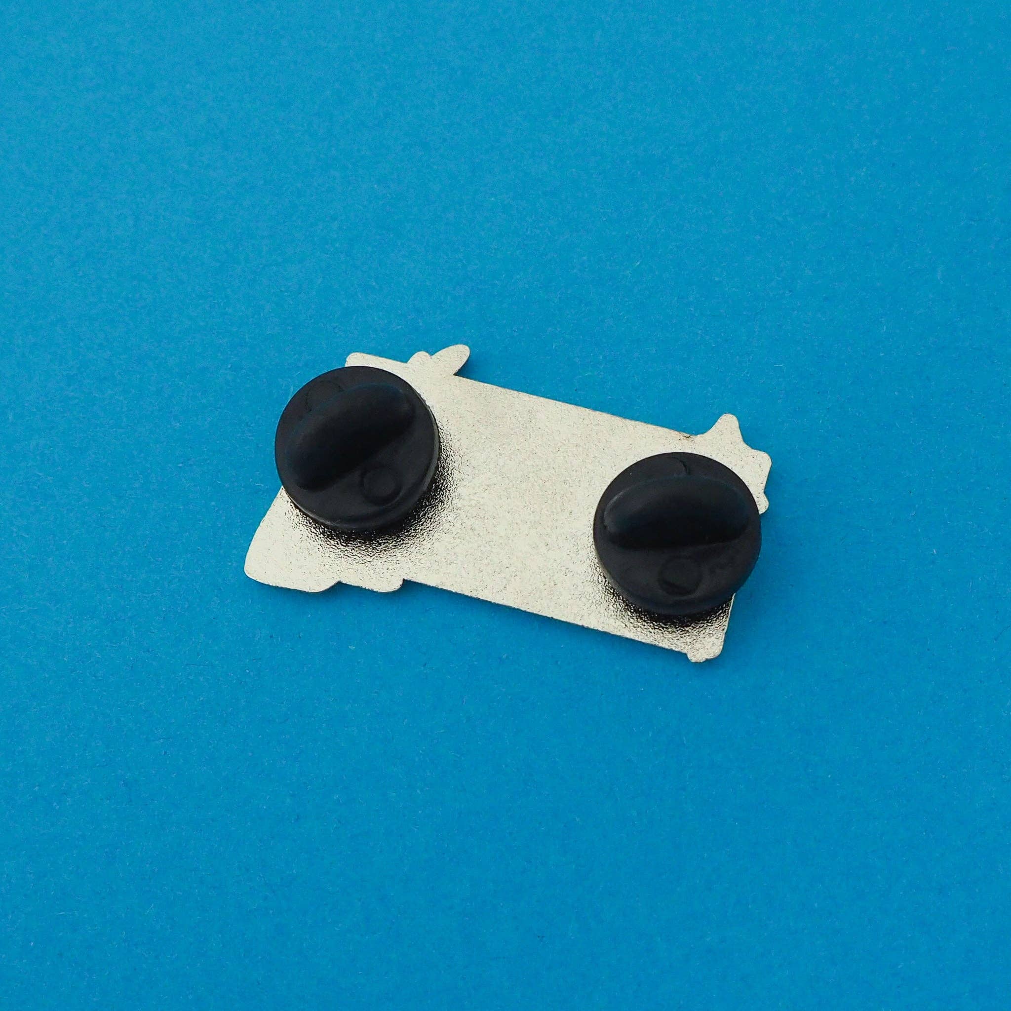 Hand Over Your Fairy Cakes – wholesale Lapel pin/button – Resist Enamel Pin3