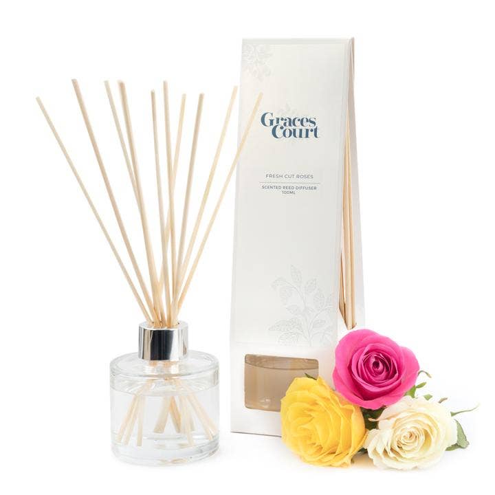 Diffuseur de roseaux Fresh Cut Roses 100 pour la vente par Graces Court