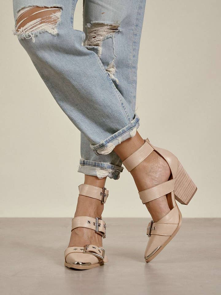 CCOCCI - Wholesale High heels โ Womenโs - HENDRIX TRIPLE BELT STRAP POINTED TOE BLOCK HEELS1