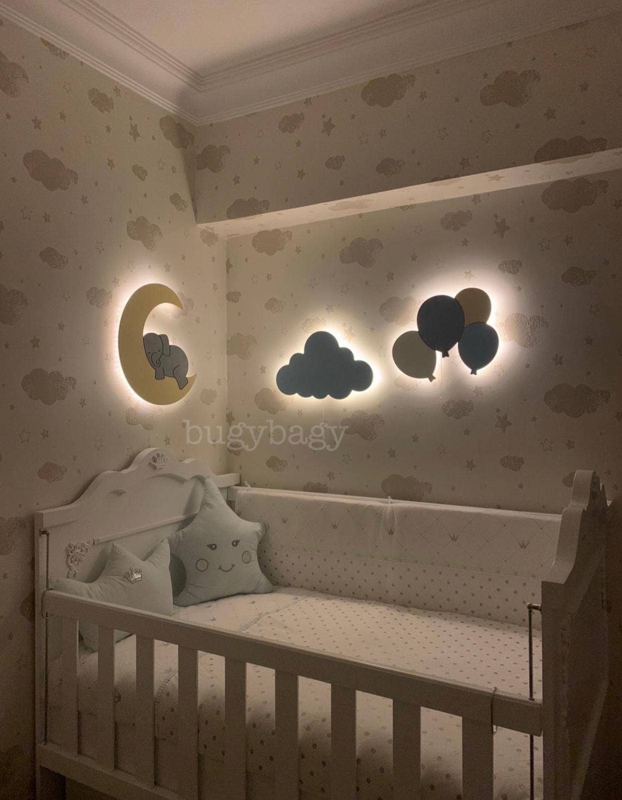 può fare tutti i colori Lampada da parete con 4 palloncini per cameretta bambini  Decorazione da parete per nursery in vendita all'ingrosso su Faire5
