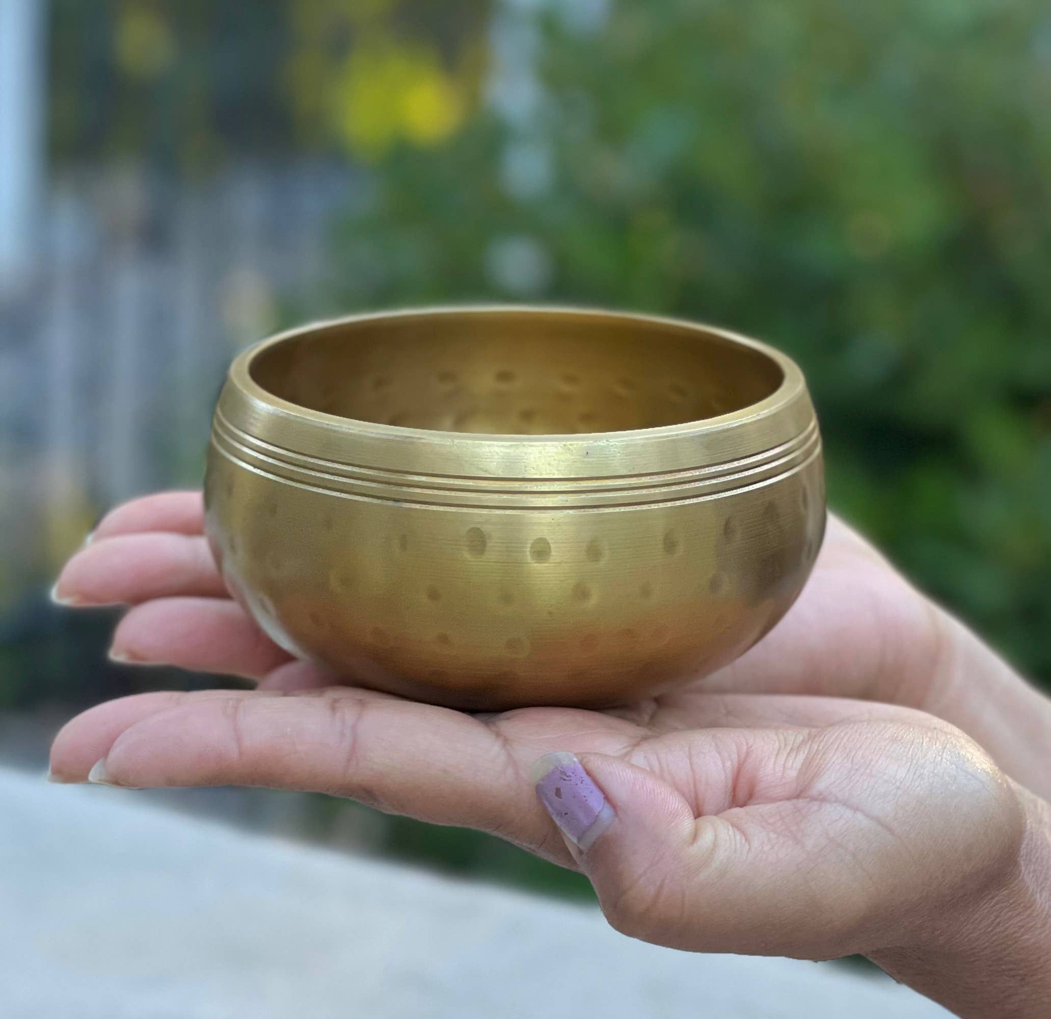 Lungta Imports - Wholesale Meditation Supplies - Tibetan Ring Gong Meditation Singing Bowl Complete Set14