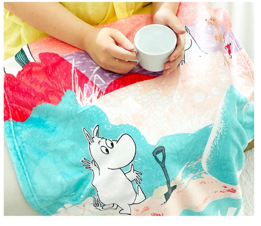 K-Wonderland - Wholesale Throw Blanket - Moomin Illust Warm Cozy Throw Mini Blanket1