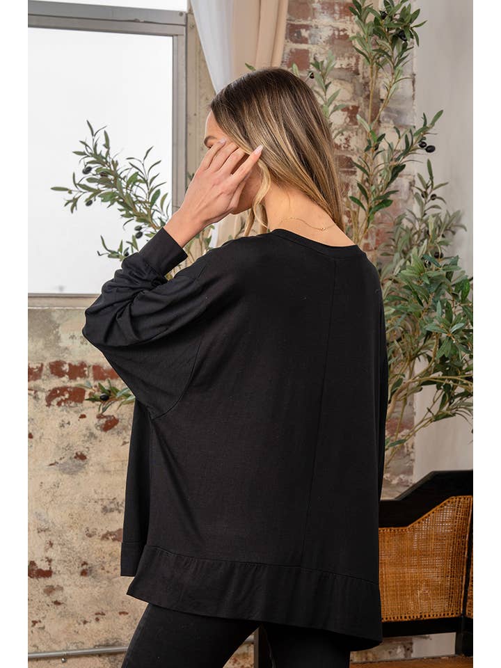 Black Round Neck Hottie Graphic Long Sleeve Top for wholesale on Faire2