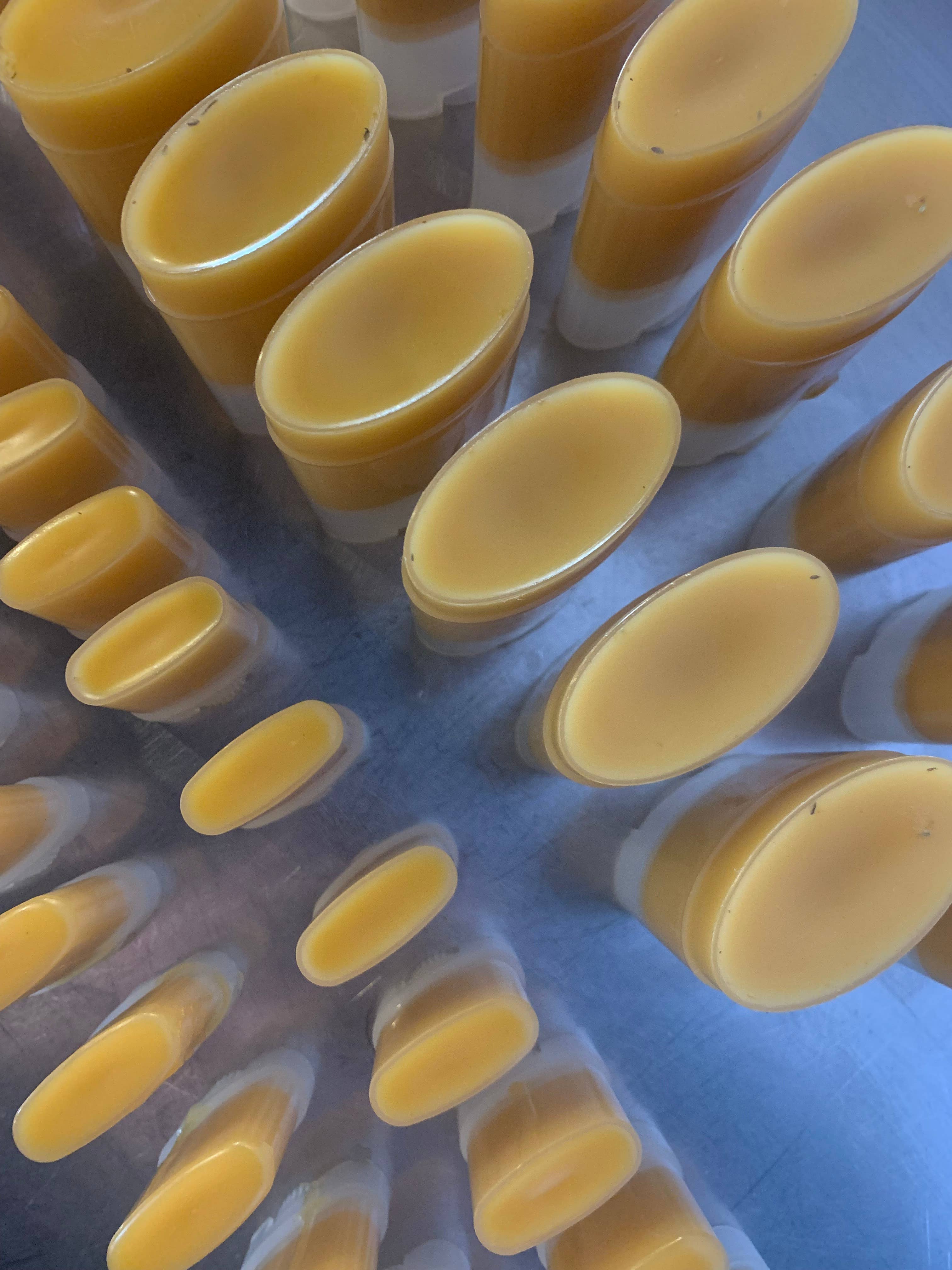 Pantry Products - Skin, Body, + Wellness - Venta al por mayor Pomadas/bálsamos/cremas curativos - Ungüento Muscular de Árnica – Bálsamo Natural para Dolores, Esguinces + Distensiones1