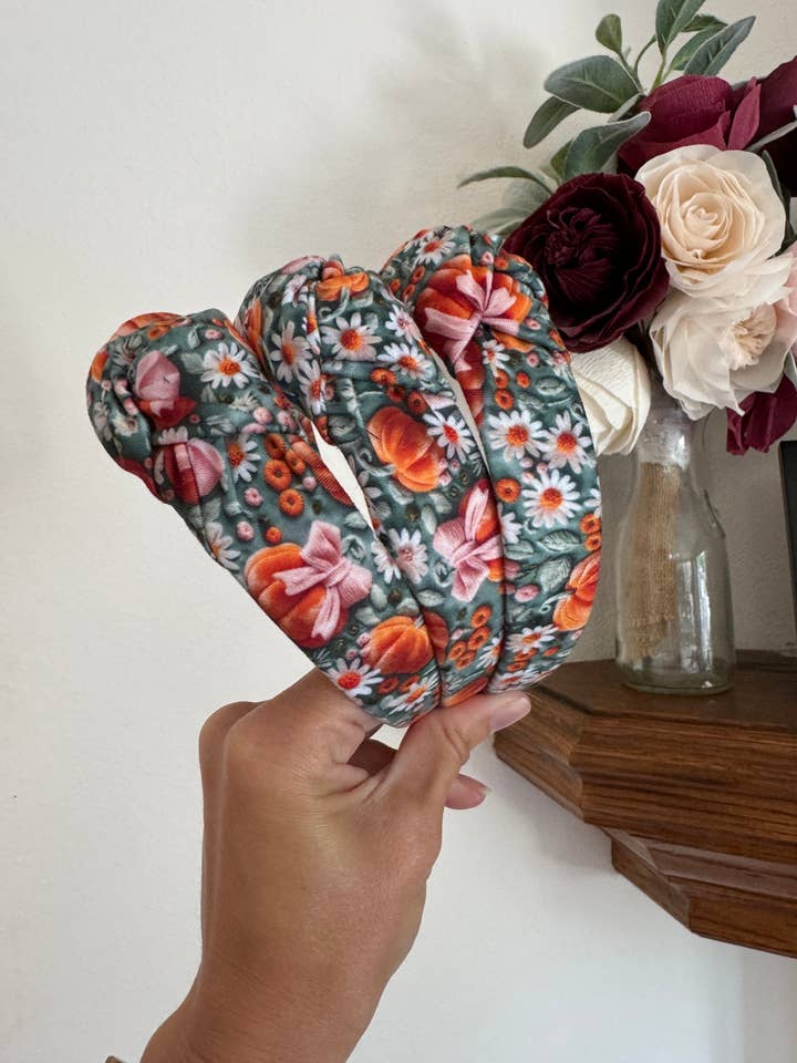 Diadema anudada con bordado de calabazas coquetas de Halloween para venta al por mayor de Brynnbands