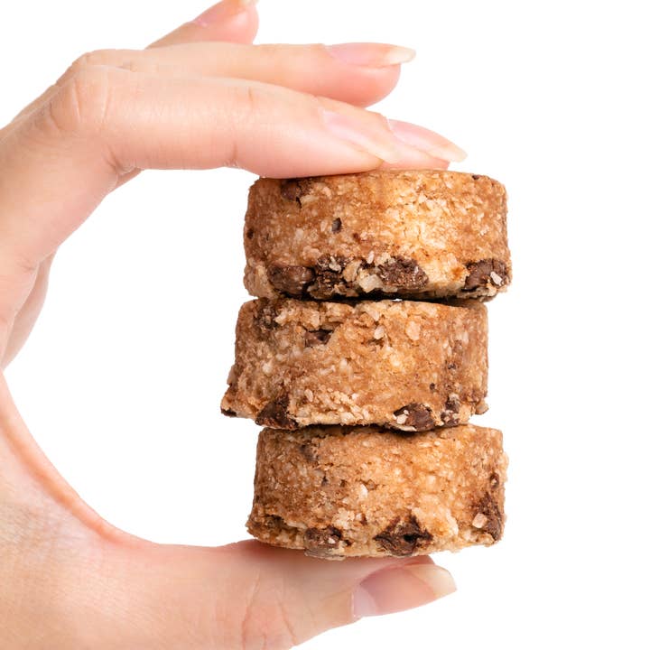 Emmy's Organics - Wholesale Cookie - Chocolate Chip Coconut Cookies 6oz Master Case (32 units)3