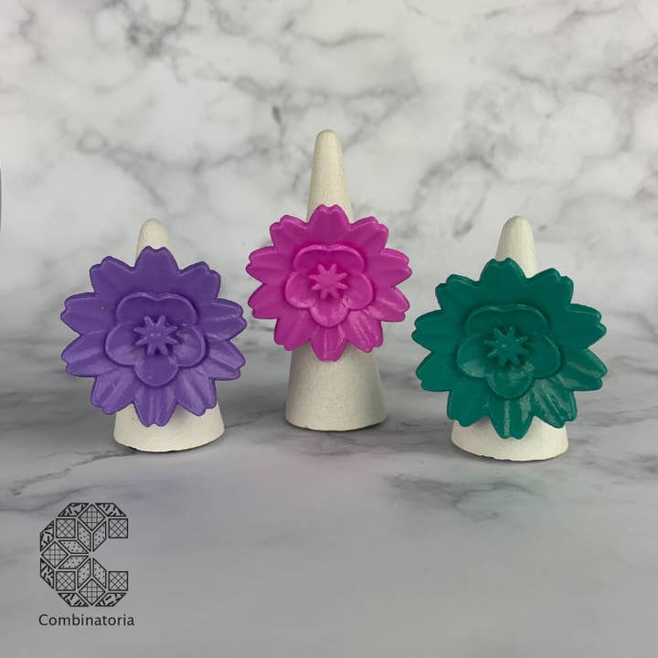 Bague Daisy Large pour la vente par Combinatoria