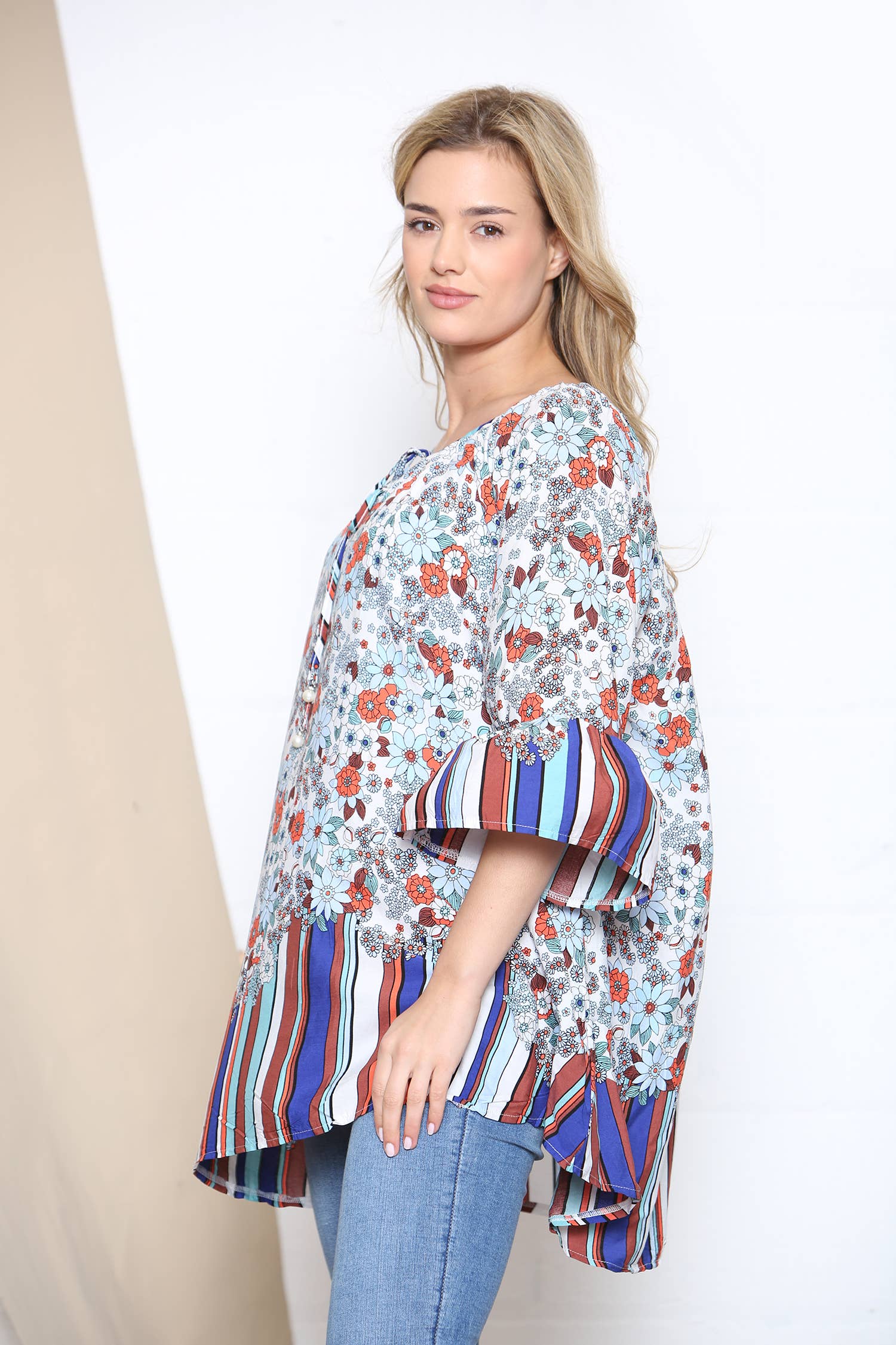 Lucy Sparks - Wholesale Tunic - Women's - Stripe trim floral top10