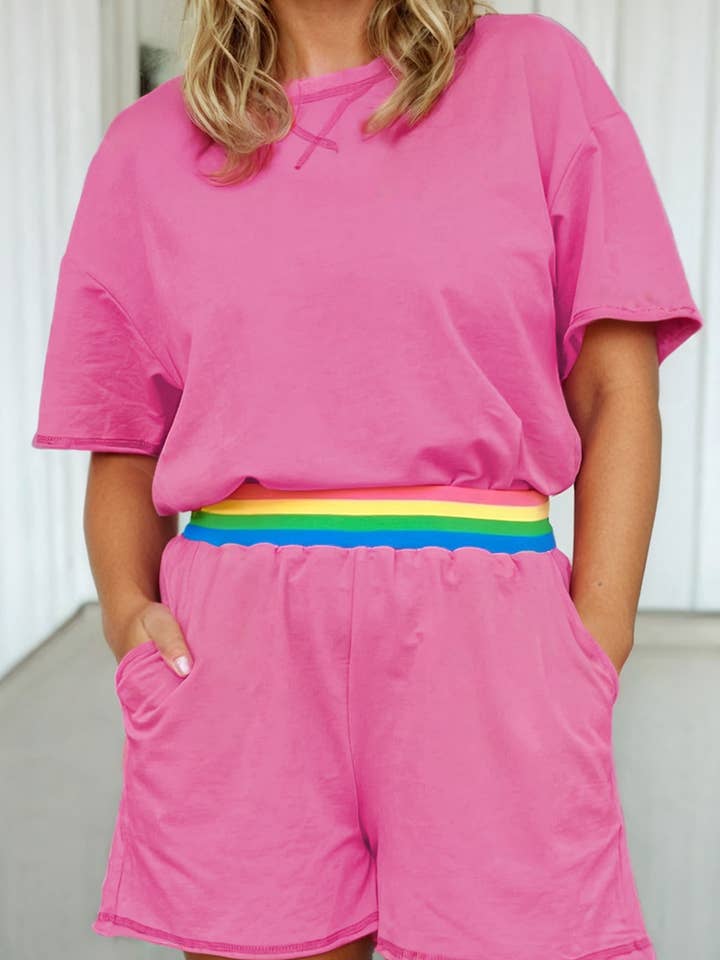 Ensemble LAS — t-shirt à couture et bords bruts et shorts à taille arc-en-ciel (S-XL) pour la vente par LA Society