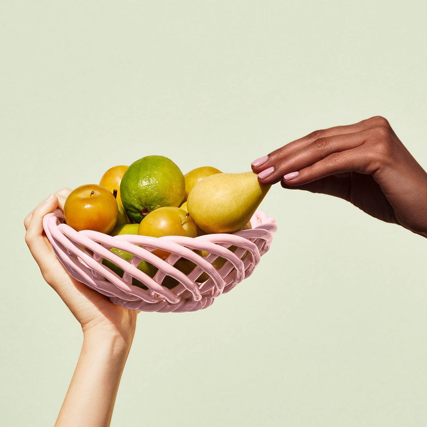 54 Celsius - Wholesale Basket - OCTAEVO Sicilia Ceramic Basket - Small Fruit Basket9