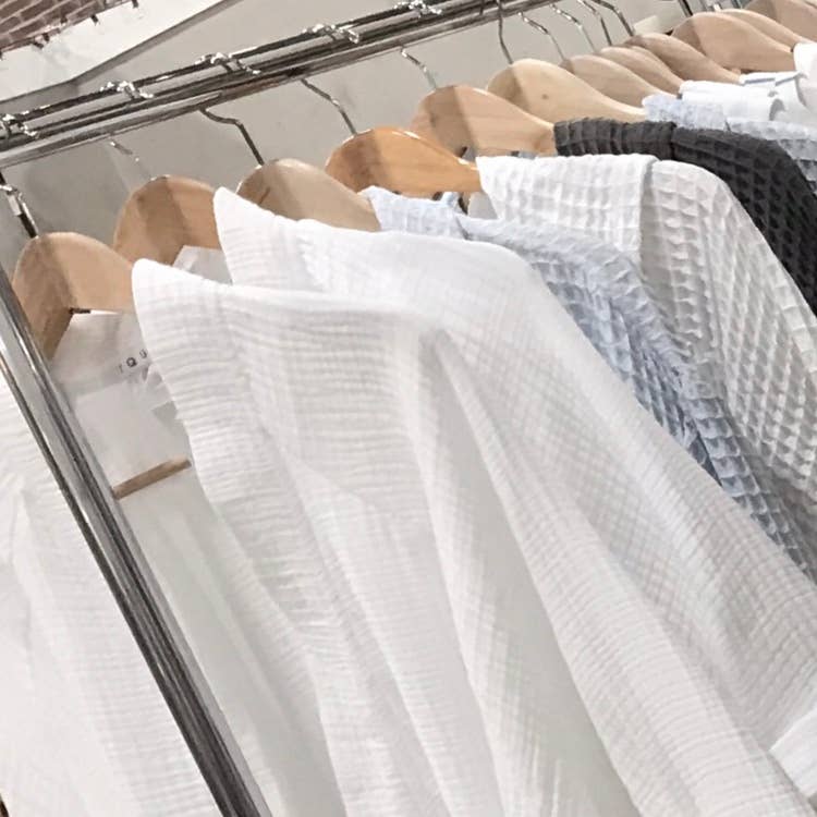 TranquilUSA - Wholesale Robe - Women's - GIFT SET  - Waffle Soft Robe & Waffle Towels2