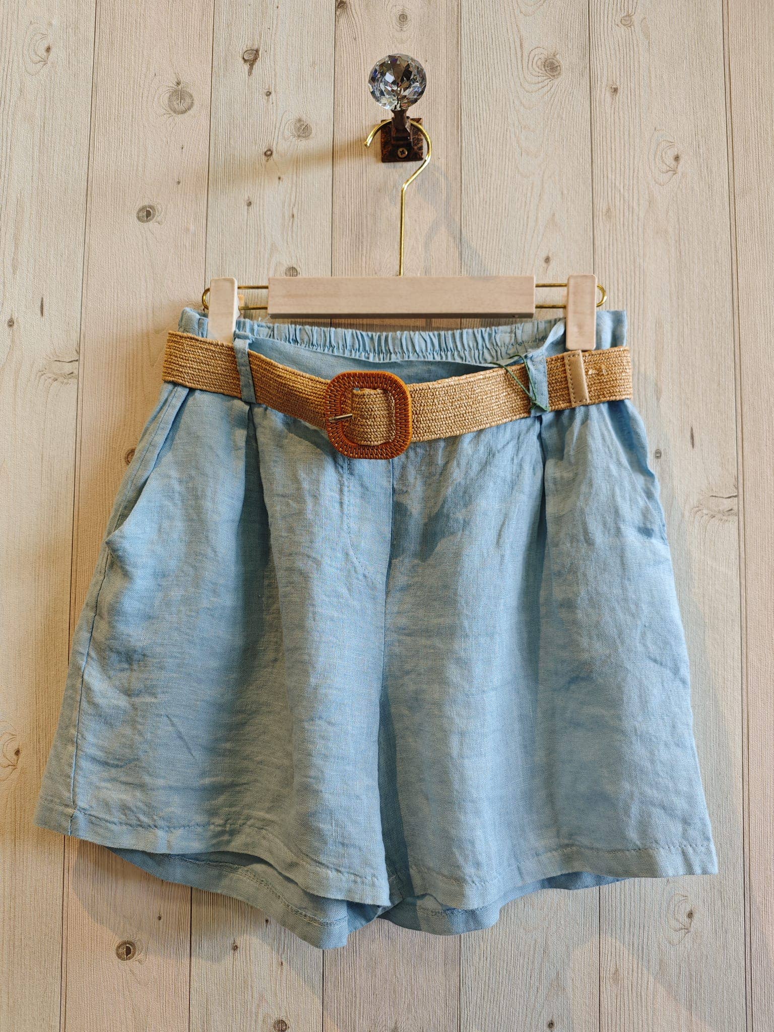 Linen & More – Engroshandel Shorts – Kvinder – REF 30563 100 % hør shorts med bælte1