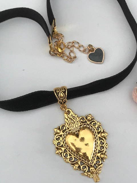 Ex voto choker, sacred heart necklace, golden heart charm, choker gift for mom, sacred heart gift for woman, handmade ex voto. for wholesale by Miss DJ Angel