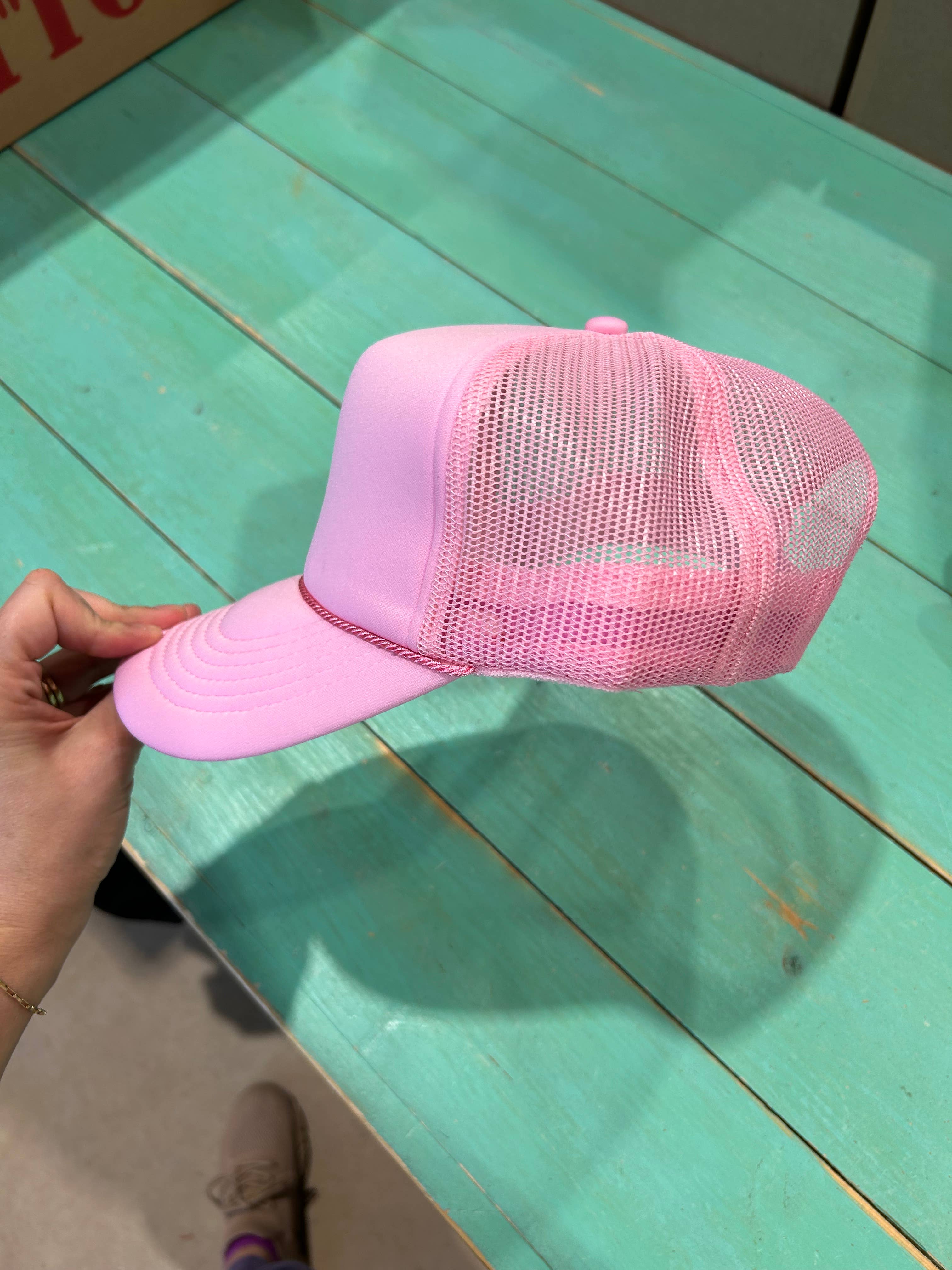 Vibes Hat Company - Wholesale Truckerpet - Dames - Vibes zachtroze truckerhoed van schuimstof | Hat Bar | Blanco petten2