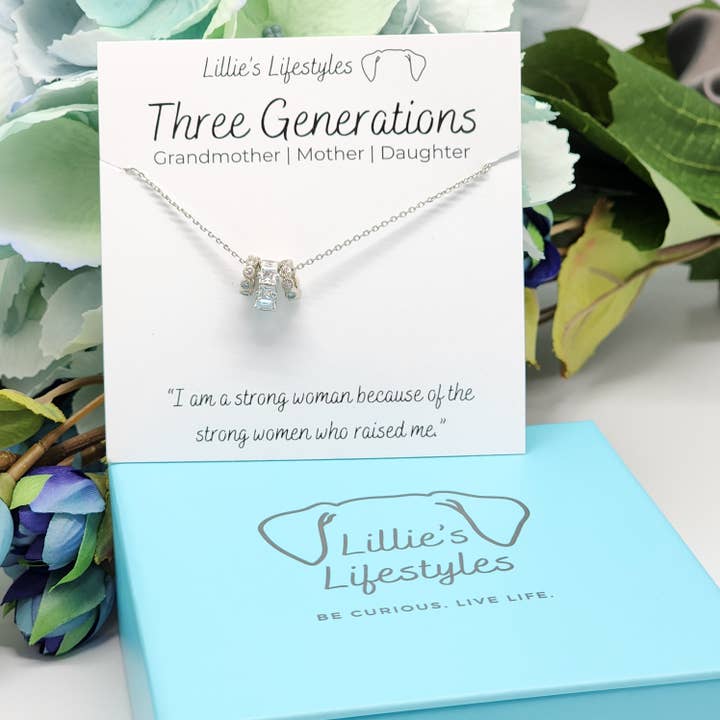 Lillie's Lifestyles - Vente Colliers à pendentif - Trois générations5